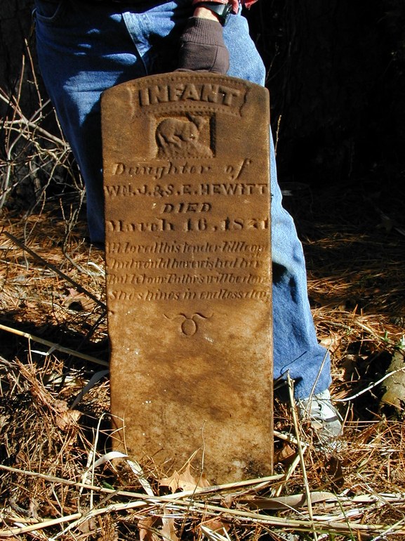 Gravestone: Infant daughter of W. J. and S. E. Hewitt