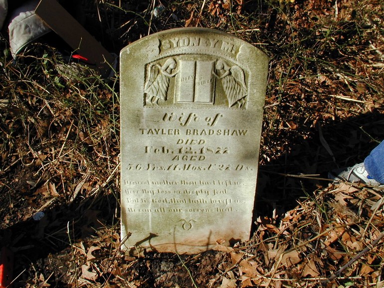 Gravestone: Sydney M. Bradshaw