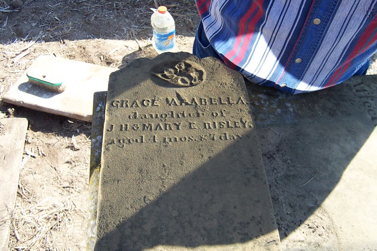 Gravestone: Grace Arabella Risley